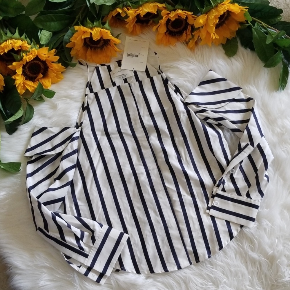 Stylekeepers The Can't Be Tamed Cold Shoulder Top